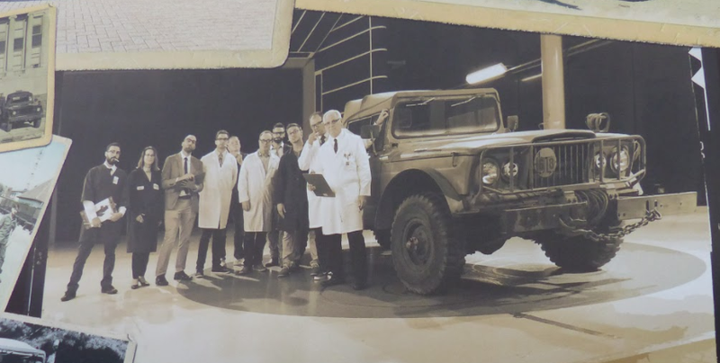 Illustration for article titled The Jeep M-715 'Five-Quarter' Is a 700+ HP Convertible Military Supertruck